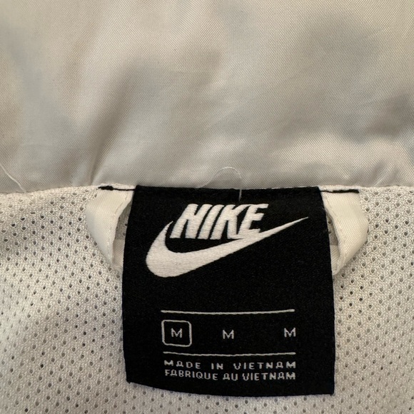 Nike White Mesh Jacket - Picture 4 of 4